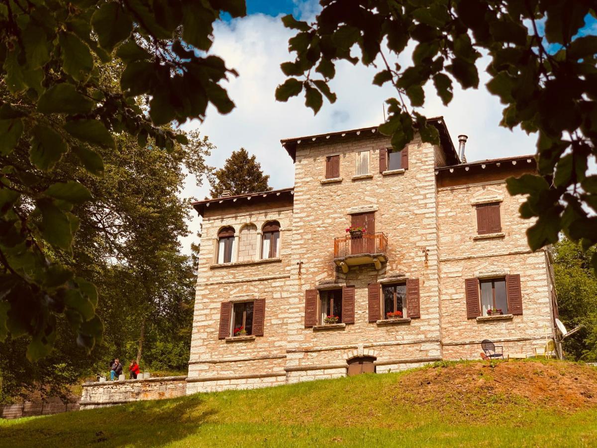 Giulio Mountain B&B Ала Екстер'єр фото
